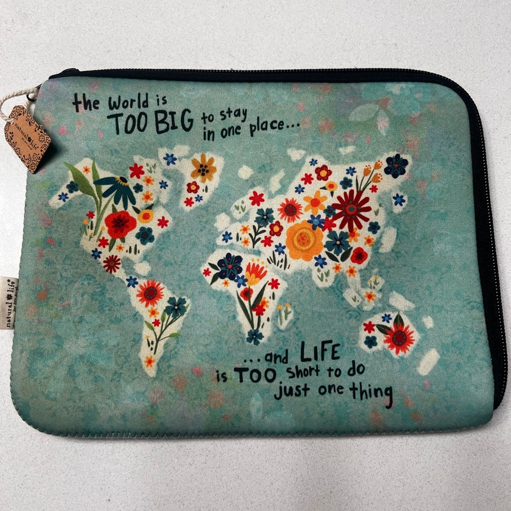 Natural Life Floral World Map Neoprene Zipper Pouch